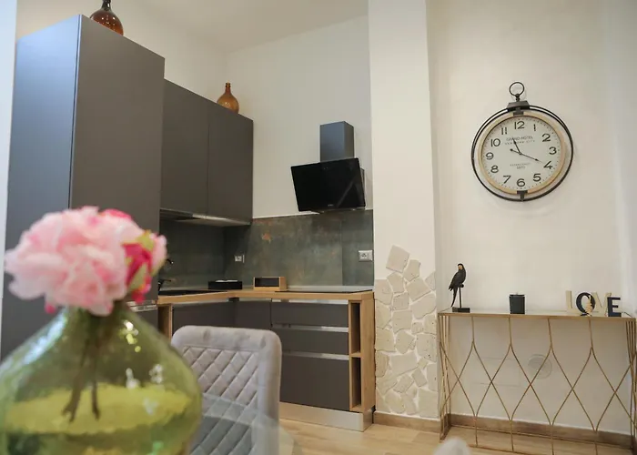 Appartamento Luxury Regina 14 *