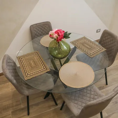 Luxury Regina 14 باري