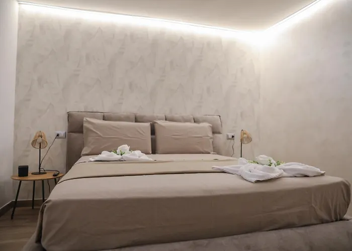 Luxury Regina 14 * בארי